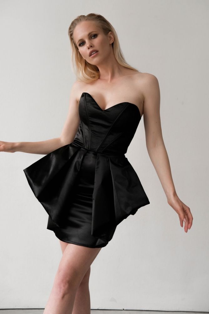 Вечернее черное платье мини «Bayonne»