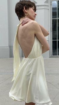 Шелковое платье с открытой спиной "Монро"