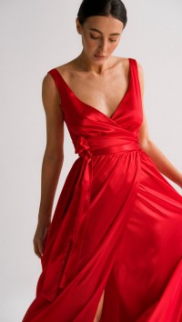 Вечернее атласное платье в пол красного цвета "Just a moment" №4