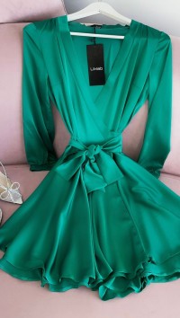 Зеленое шелковое платье на запах «Шисайда» №1