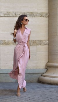 Розовое платье миди с ассиметричной юбкой №1